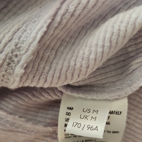 NWOT Free People Lavender Lace Trim Button-Up Top. Long Sleeve, Waist Length. - Picture 8 of 10